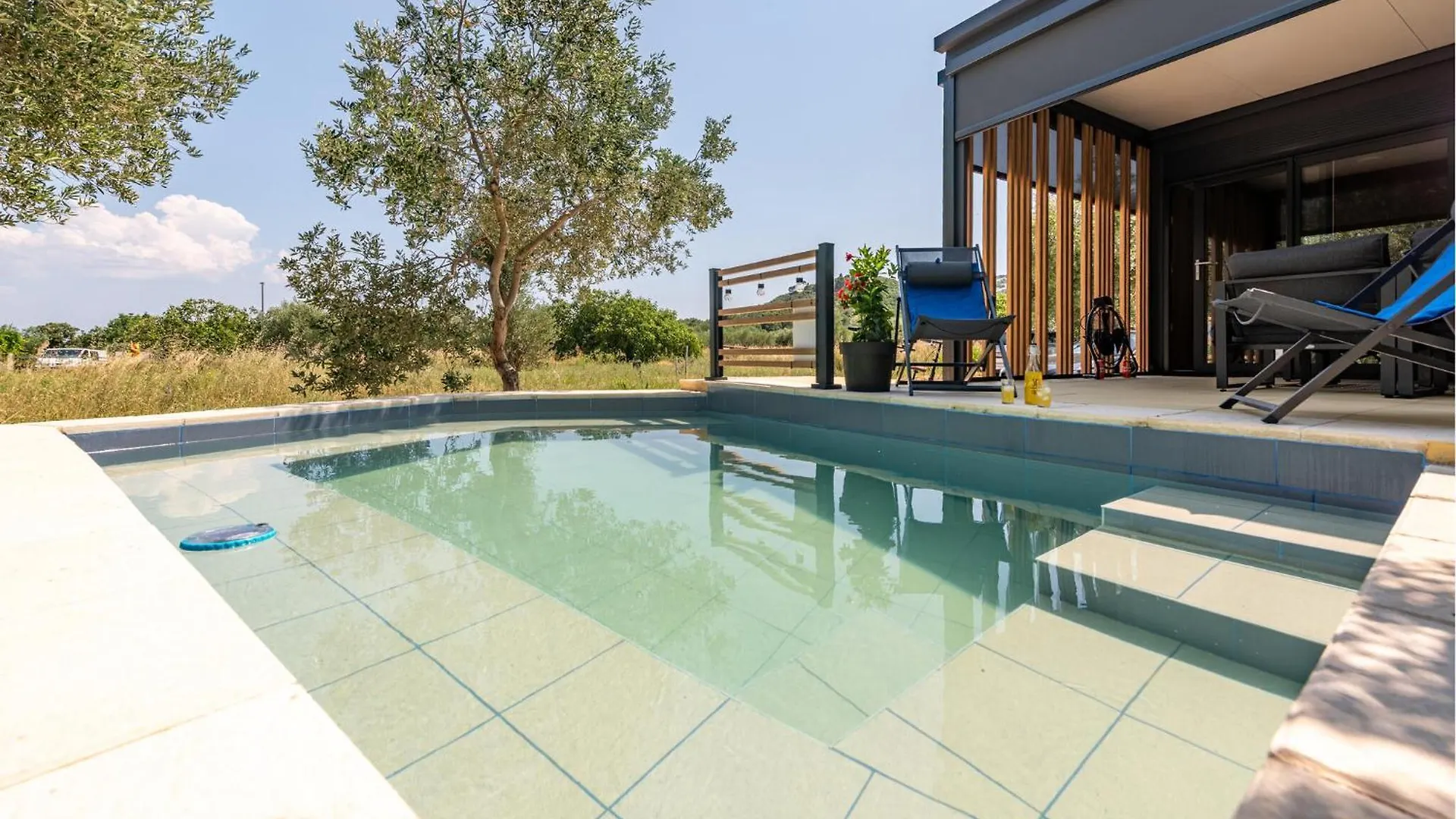 Nice Home In Tkon With Private Swimming Pool, Can Be Inside Or Outside Croatia