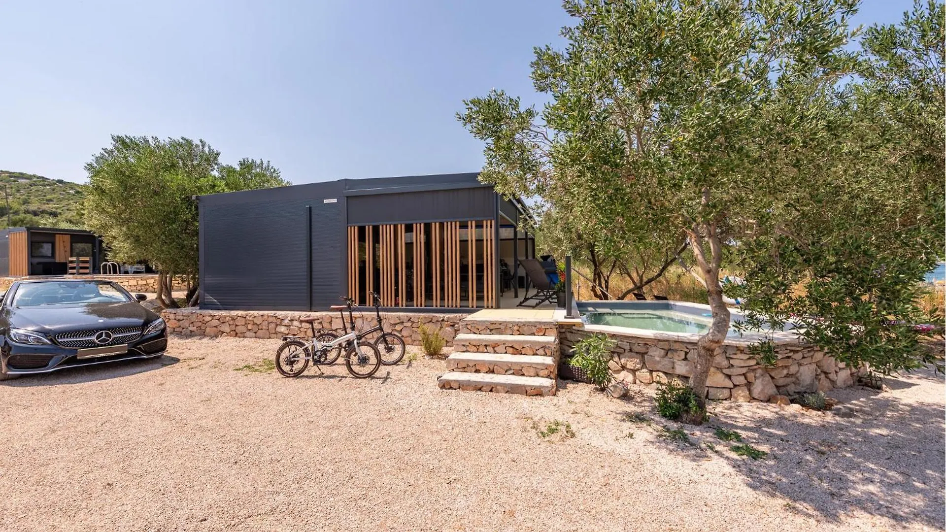 Nice Home In Tkon With Private Swimming Pool, Can Be Inside Or Outside Holiday home